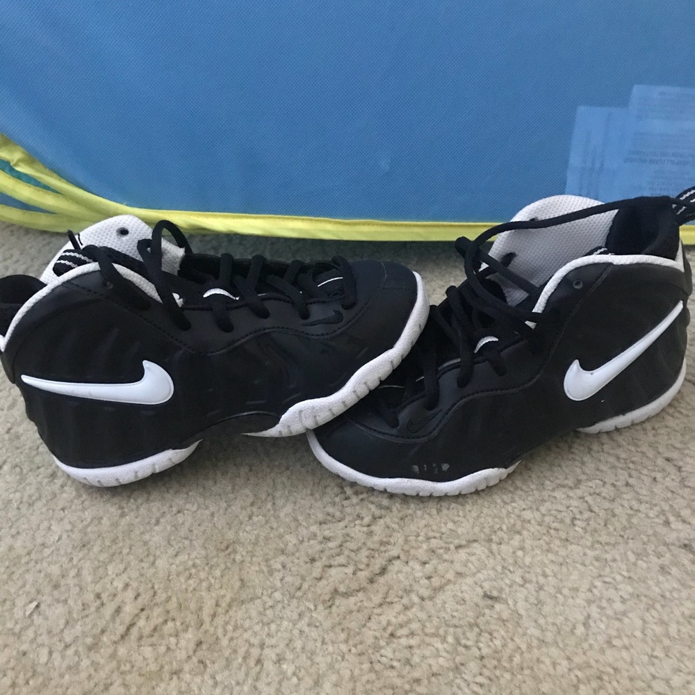 Kids shoes